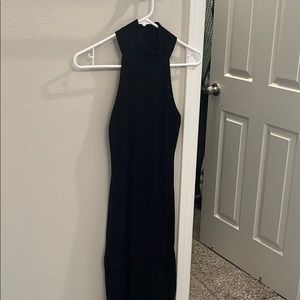 Sleeveless floor length dress